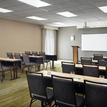 Courtyard By Marriott Macon Hotell Exteriör bild