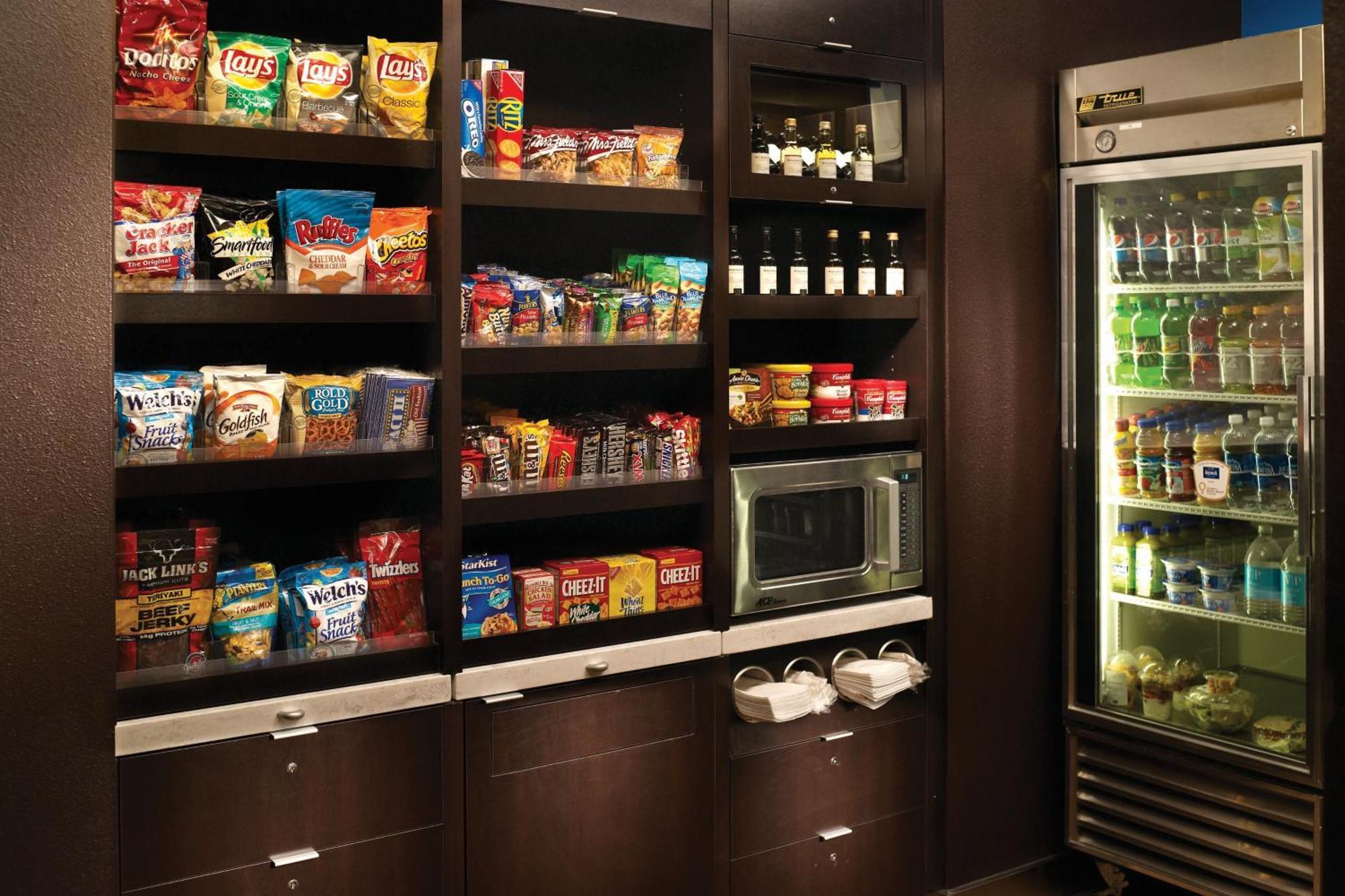 Courtyard By Marriott Macon Hotell Exteriör bild